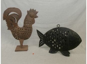 2 Piece Home Decor Lot Including A Metal Rooster And Metal Fish, Both With Votive Candle Holder Interiors