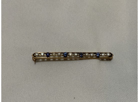 10kt Sapphire And Pearl Bar Pin 3.3 Grams