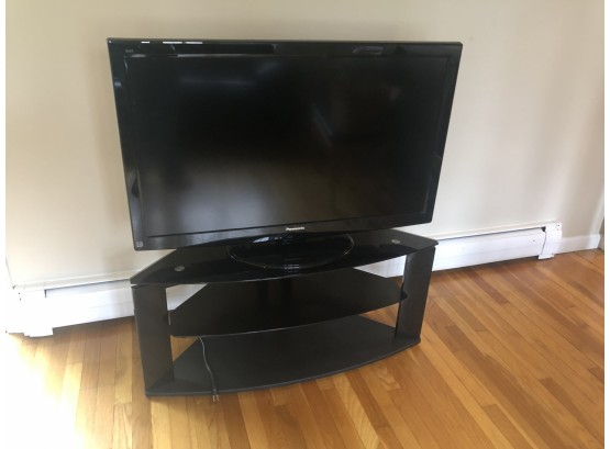 Panasonic 42 TV With A Stand