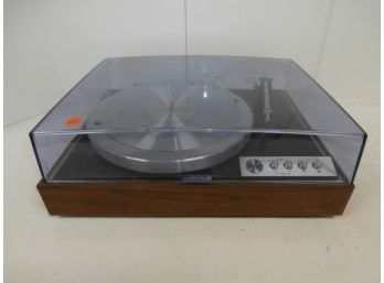 Vintage KLH High Performance Turntable Model Sixty