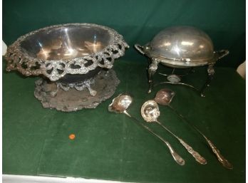 International Silver Company Silver Plated Large Footed Punch Bowl With 3 Ladle's, Oval Food Warmer