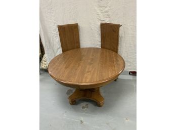 Ethan Allen Maple 4 Ft Round Kitchen Table With Two Leaves