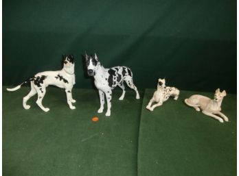 4 Ceramic Dogs 1 With Label Porzellanfabriken Hutschenreuther Kunstabteilung And No. 02480068123