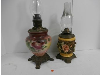 2 Oil Lamps With Floral And Roses Motif