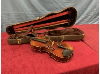 D.M. And L. Dearborn, Concord, N.H. 1882 Violin With Padded Case