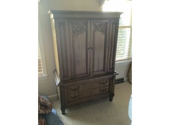 4 Piece Bedroom Set Including An Armoire, Long Ladies Dresser And 2 Night Stands
