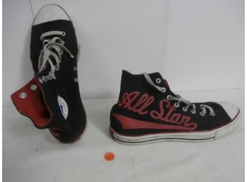 Converse All Star Chuck Taylor Pair Of Shoes Size 12 Mens SKU #AS293