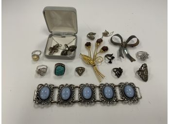 Sterling Silver Jewelry Lot Including Coro And Danecraft 184.0 Grams