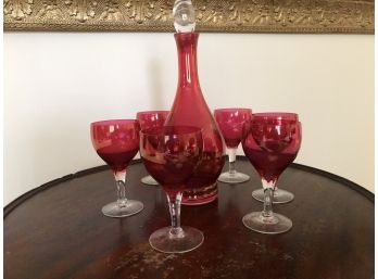 Cranberry Decanter With 6 Stems, Floral Design