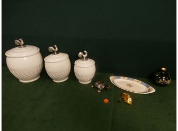 3 Piece Graduated Lillian Vernon Covered Cannister Set With Rooster Finials, KUO's China Cloison Bud Vase