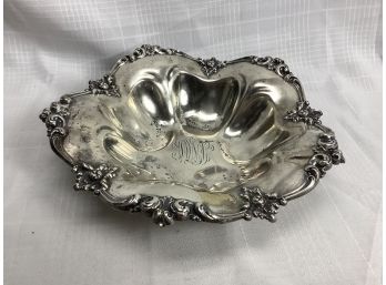 Reed And Barton Sterling Silver Floral Decorated Bowl 16.7 Ozt