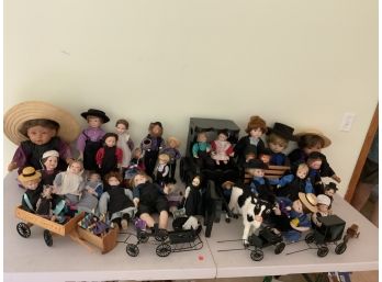 Amish Figurines And Dolls Including 3 Buyers Choice Amish Family