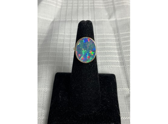 9k Opal Style Ring 4.6g