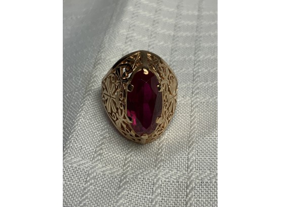 14k Ladies Ring Cocktail Ring With Red Stone 6.2g