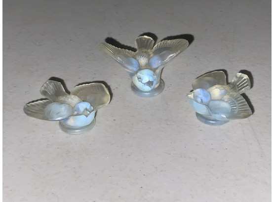 3 Sabino Paris Opalescent Art Glass Birds