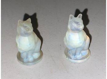 A Pair Of Sabino Paris Opalescent Art Glass Cats