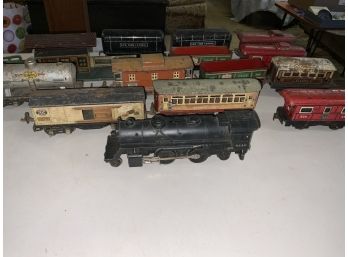 Assorted Lionel And Other Train Items