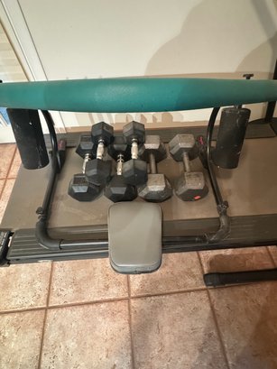 LOT 6 DUMBELLS WEIGHTS AND AB ROLLER EXERCISE EQUIPMENT