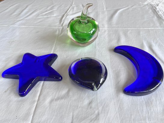 Vintage Cobalt Blue Art Glass Paperweights And Apple Paperweight