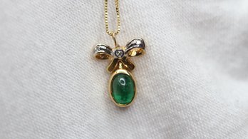 18K YELLOW GOLD BOW TIE PENDANT - NATURAL EMERALD AND DIAMOND ACCENTS, BOX CHAIN NECKLACE JEWELRY