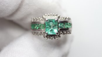 NATURAL EMERALD AND DIAMOND RING SOLID PLATINUM 1.68CTW, 5.51 GRAMS, SIZE 4.25 FINE JEWELRY DIAMONDS