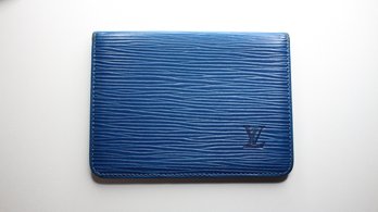 LOUIS VUITTON Pochette Cles Epi ID CARD Case PURSE M63805 Blue Leather 20200185200h AUTHENTIC