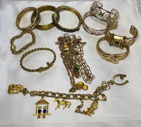 Lot Costume Jewelry Gold Tone - Goldette, Laila Rowe, Avon