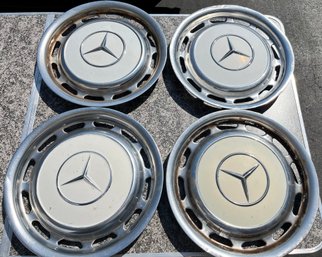 Mercedes Hub Caps 1975