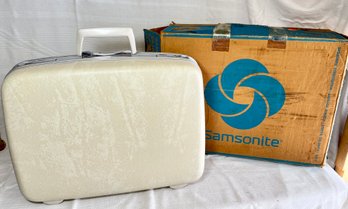 Samsonite Silhouette Ladies O'Nite Suitcase In Original Box Dover White