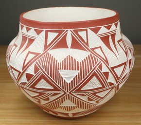 Acoma New Mexico Art Pottery Seed Pot Vase Navajo Pueblo