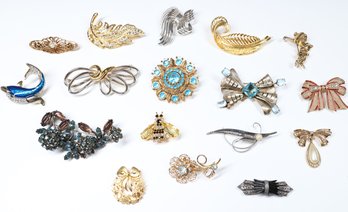 Lot Of (17) Vintage Costume Jewelry Brooches Encrusted Dolphin Bee Ribbons Leaves