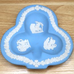 Wedgwood Jasperware Blue And White Clover Shaped Dish