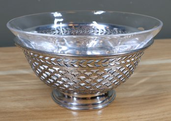 Small Vintage Reticulated Sterling And Glass Footed Ice Cream / Serving Bowl N40