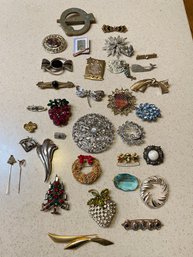 LOT VINTAGE JEWELRY PINS/bROOCHES