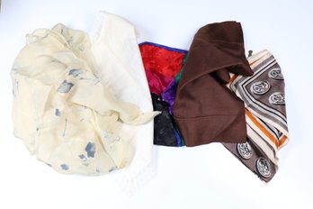 Lot- (5) Scarves