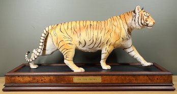 Franklin Mint Bengal Tiger On The Prowl Porcelain Figurine Statue Burl Stand 1988