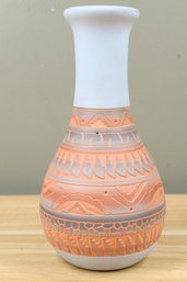 Navajo Pottery Vase Signed H Thomas