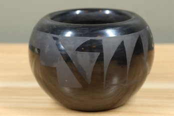 Yolanda Velarde Santa Clara Pottery Vase Black