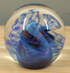 Robert Eickholt Signed 1982 Blue Swirl Glass Paperweight With Sparkles