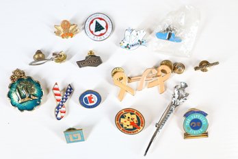 Lot Of Miscellaneous Pins/Brooches