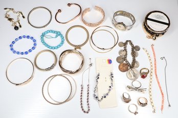 Lot Of Costume Jewelry Bracelets Necklaces Rings Swarovski