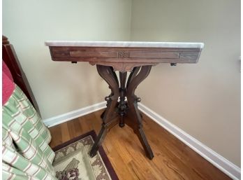 ANTIQUE CARVED MAHOGANY WOOD MARBLE TOP TABLE