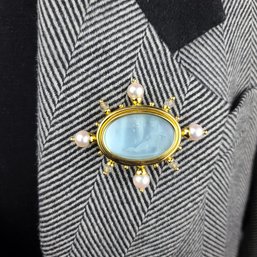 Elizabeth Locke Rare 18K Gold, Glass Intaglio, Mother Of Pearl, Moonstone Brooch