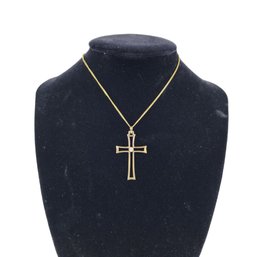 14K Yellow Gold Cross Pendant With Center Diamond