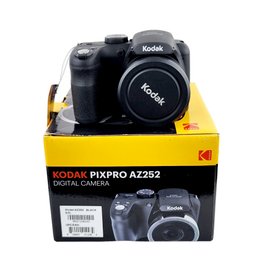 Kodak Pixpro AZ252 Digital Camera 25X Zoom Lens 24mm Wide Angle 16MP 3.0'LCD