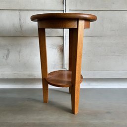 Solid Oak Stanley Round Accent Table