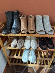Womens Shoes And Boots Sixes 6.5 Or 7 ( Rack Sold Separate )