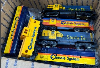 Model Train Engines And Cars Untested