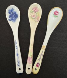 Tiny Decrotive Ceramic Spoons