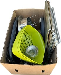 Misc Kitchen Items .  Baking Sheets, Mixing Bowl Lids, Strainer